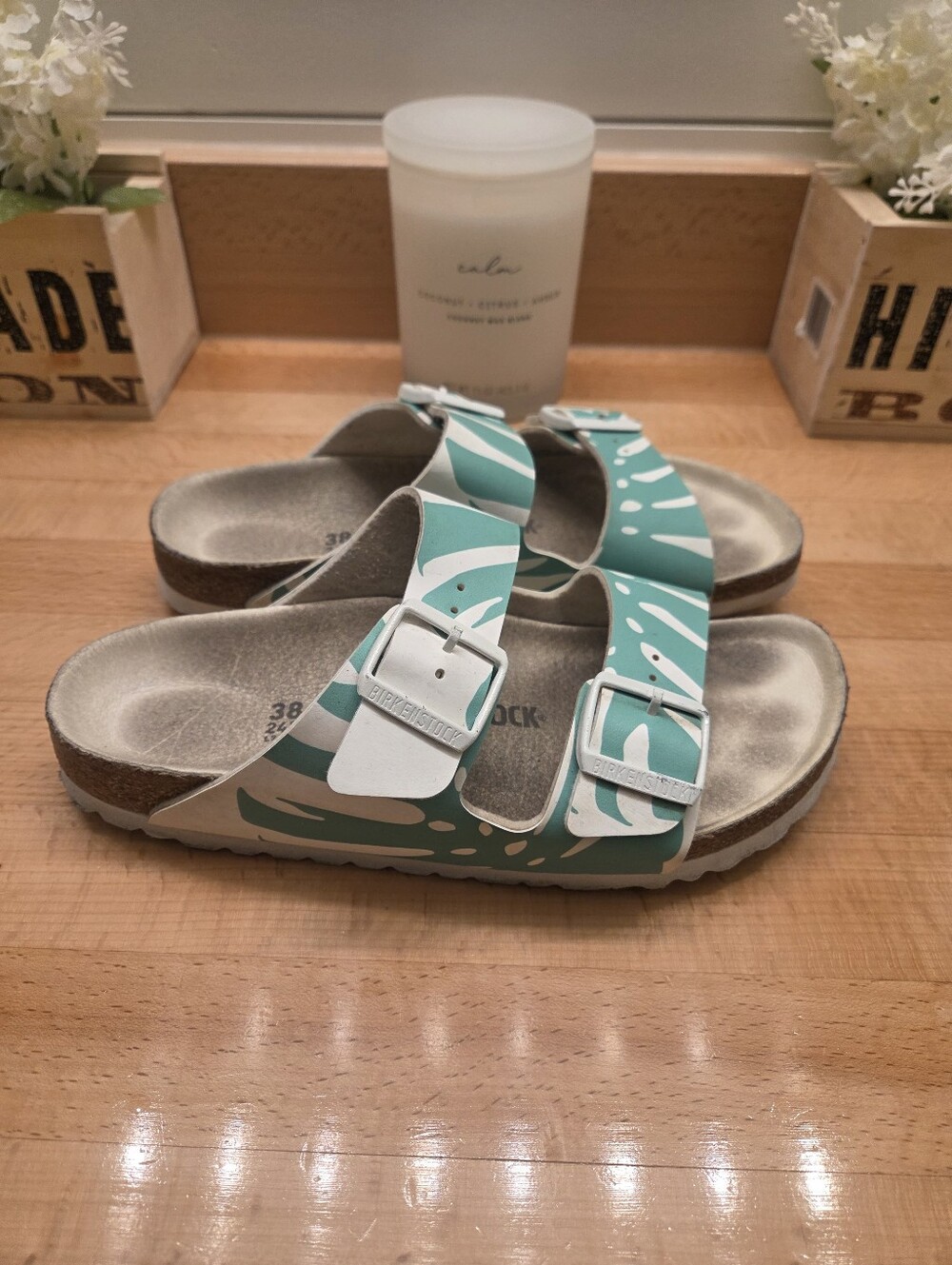 Birkenstock Arizona Sandals Tropical White/Green Birko-Flor Women's Sz EU 38